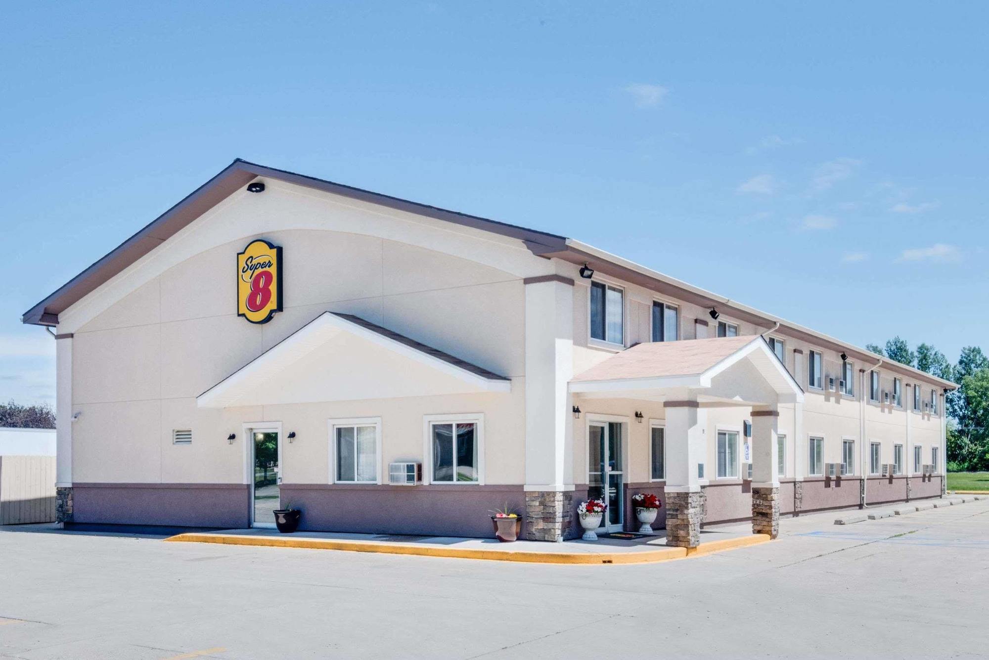 Super 8 By Wyndham Grand Forks Hotel Ngoại thất bức ảnh