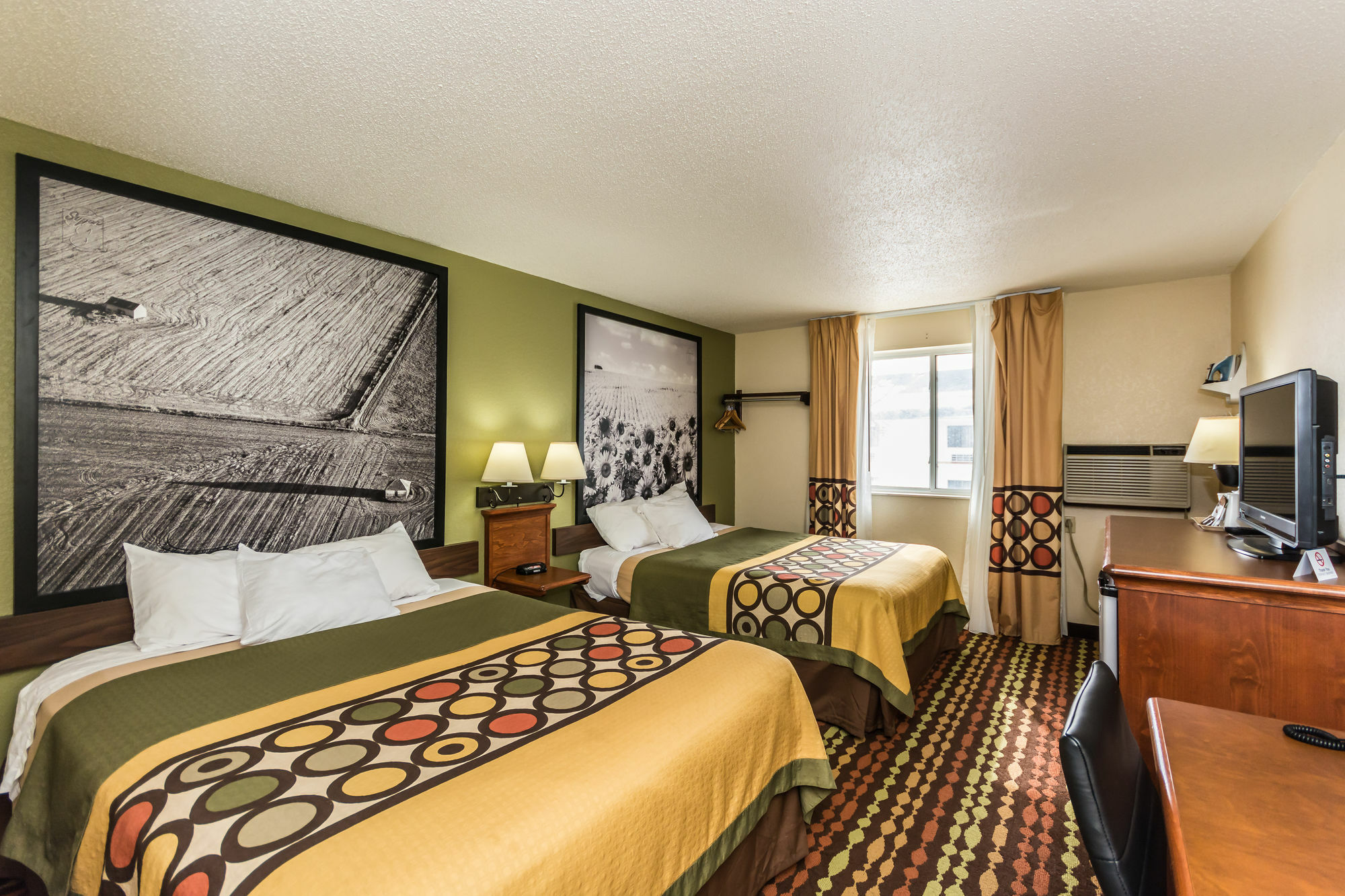 Super 8 By Wyndham Grand Forks Hotel Ngoại thất bức ảnh